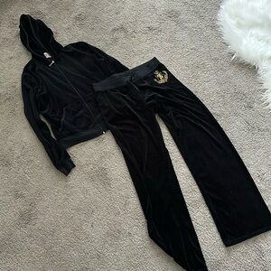 Juicy Couture black velvet sweatsuit size M
